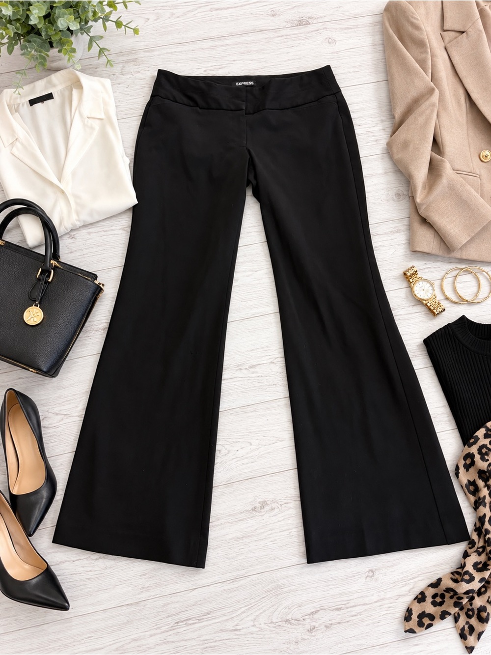 Express Editor Black Flare Dress Pants Women’s 10R Work Trousers
